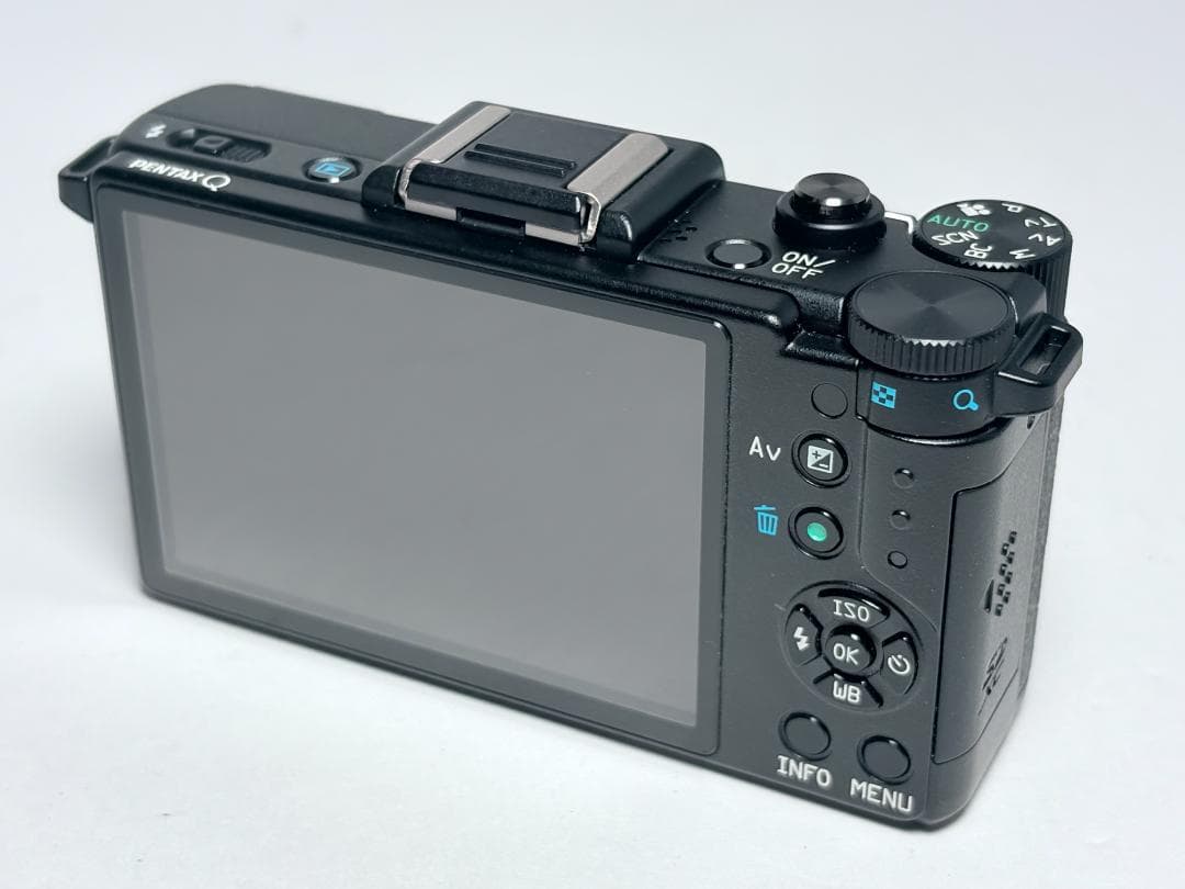 僅か77ショット ペンタックス Q ボディ ブラック