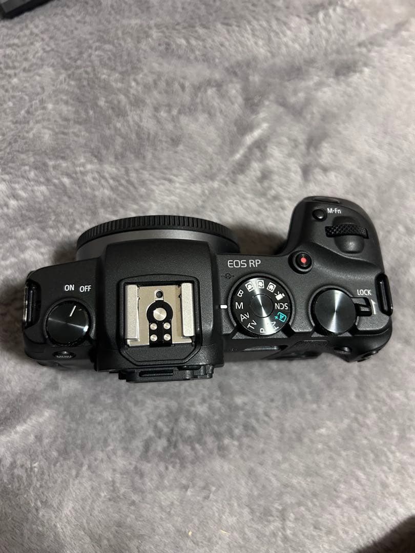 Canon EOS RP ミラーレス一眼 やや難あり