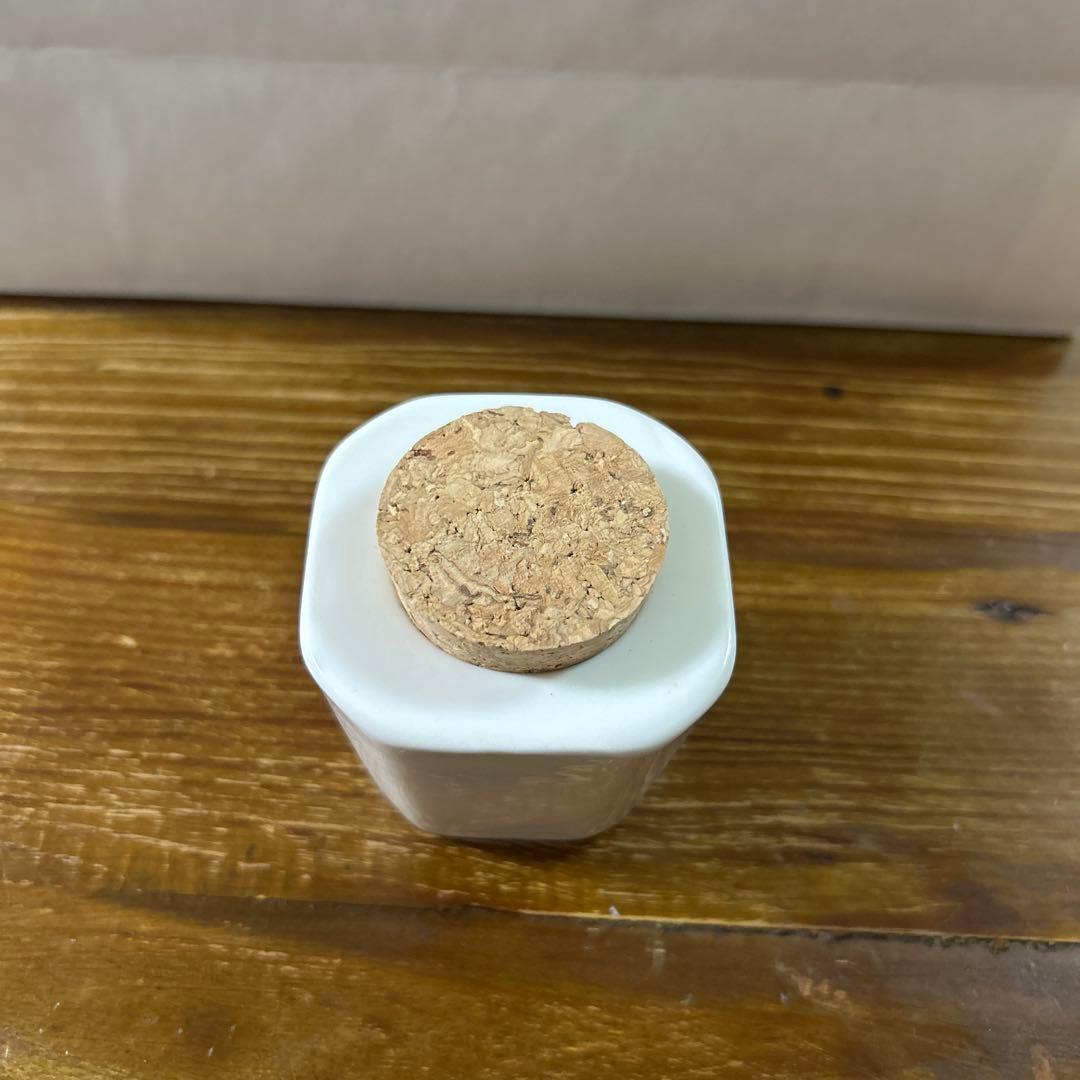 アクリルリキッド&コルクダッペン