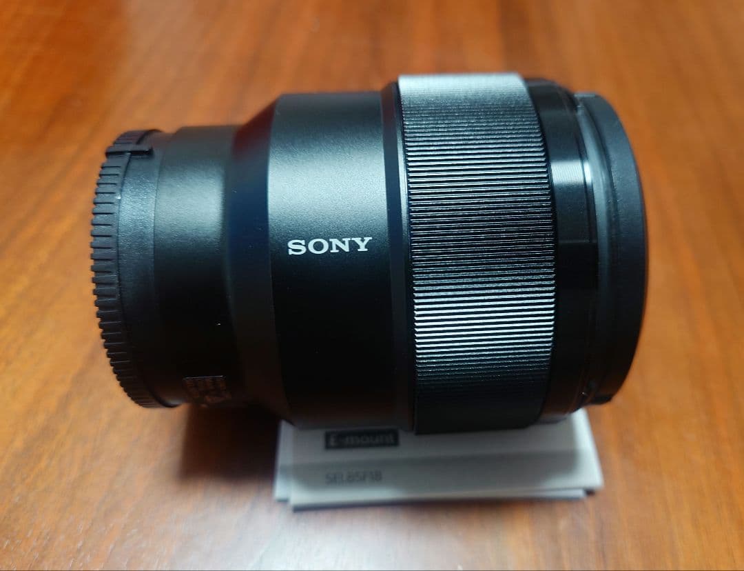 SONY FE 85mm F1.8 単焦点 SEL85F18（使用回数1回のみ）