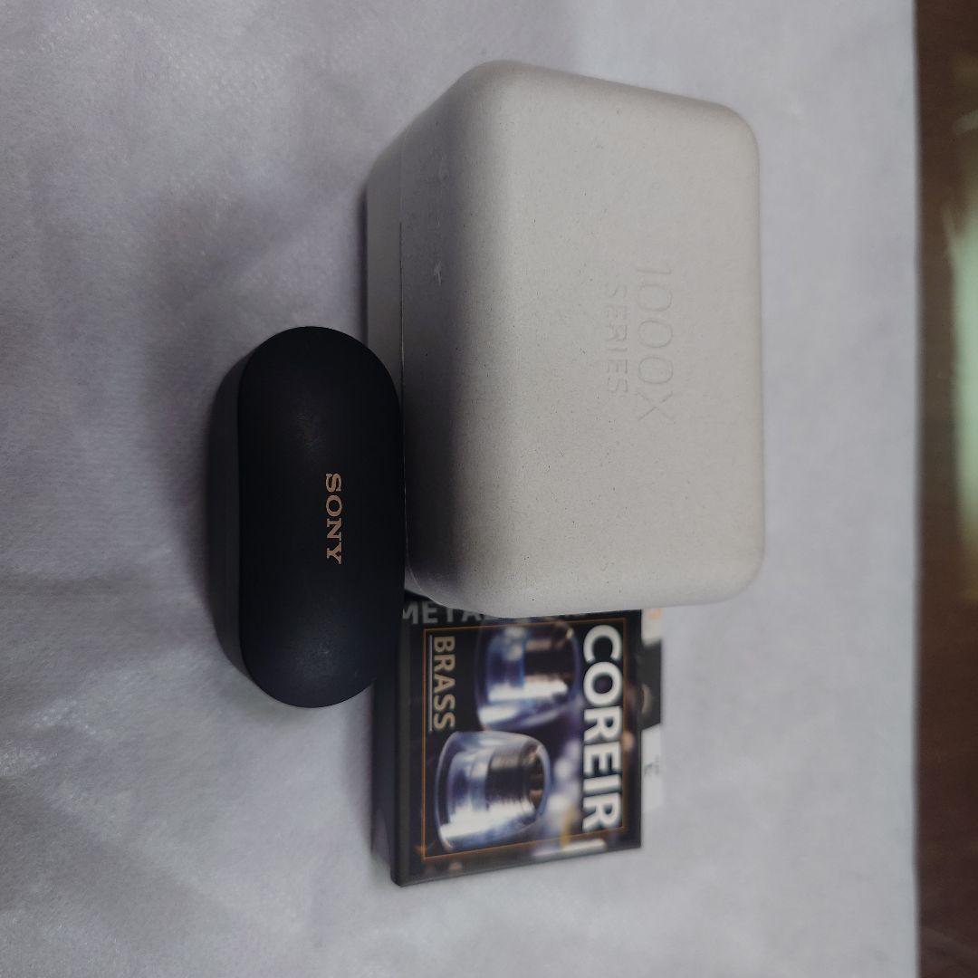 SONY ワイヤレスイヤホンWF-1000XM4+付属品いろいろ