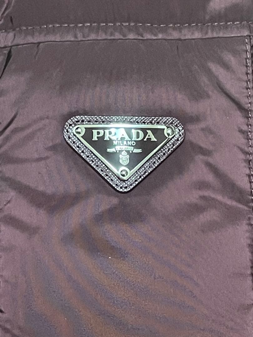 プラダ　ダウンベスト ジレ