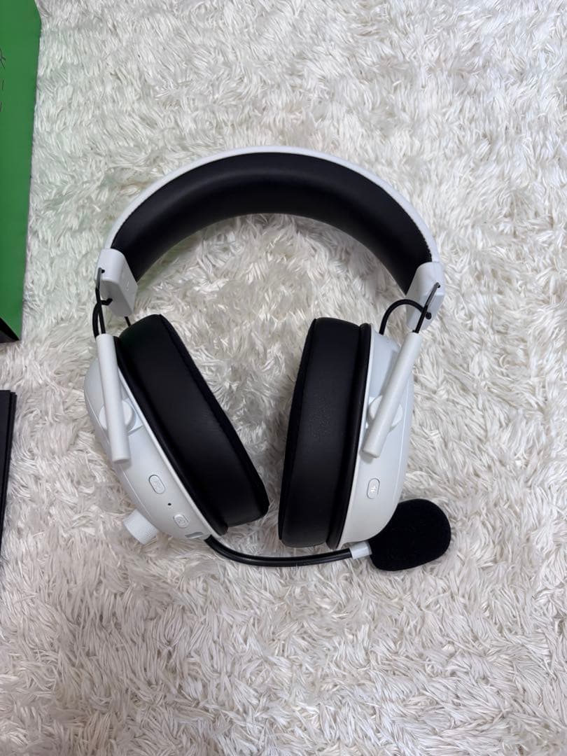 ヘッドホン razer blackshark v2 hyperspeed