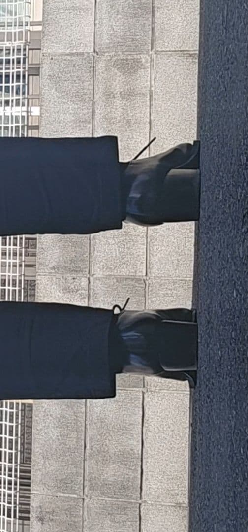 UNITED　TOKYO　スクエアレースアップ