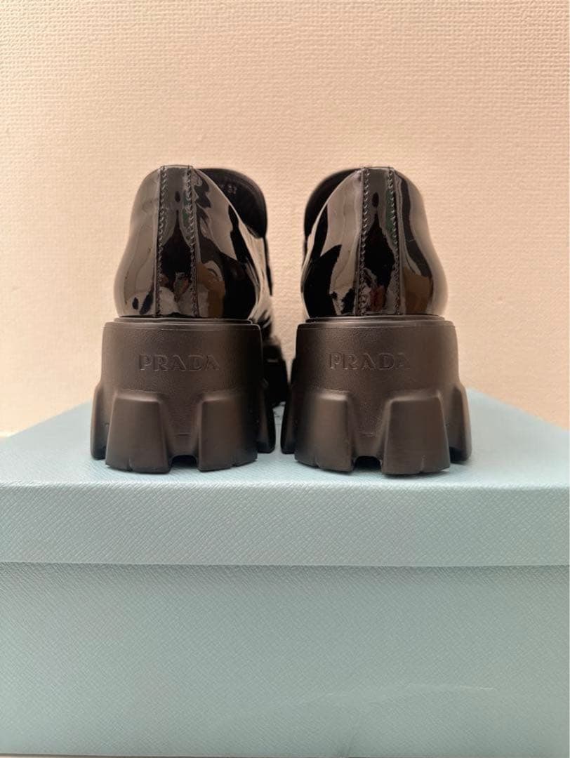 PRADA ブラック ローファー 厚底