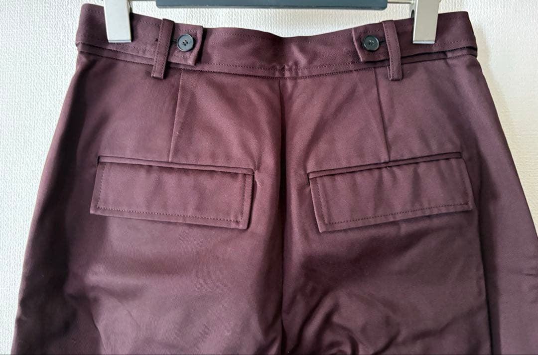 km　NOBLE ワイドチノクロスストレートパンツ