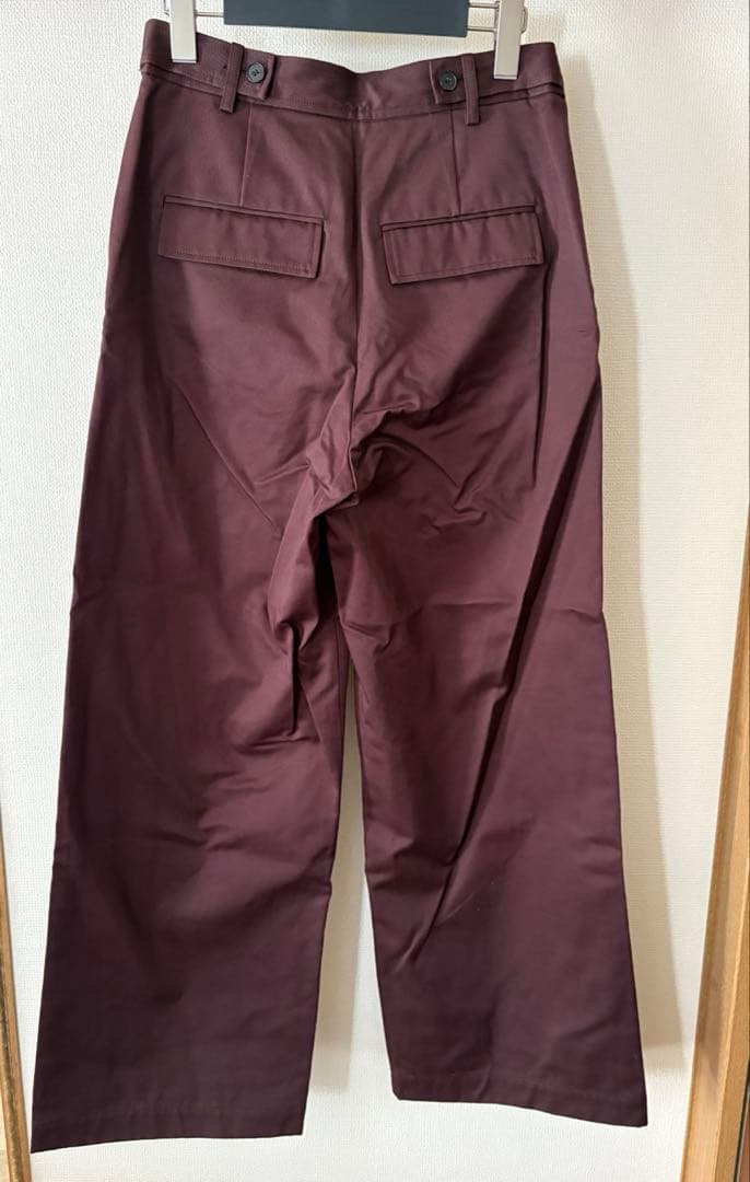 km　NOBLE ワイドチノクロスストレートパンツ