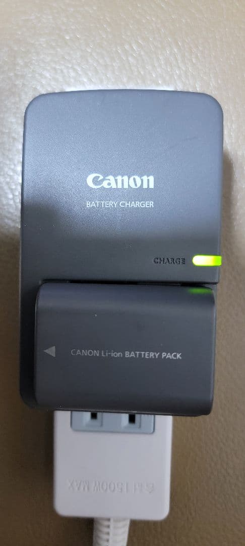 Canon Kiss Digital X 一眼レフカメラ