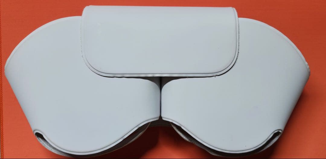 AirPods Max（第1世代）シルバ