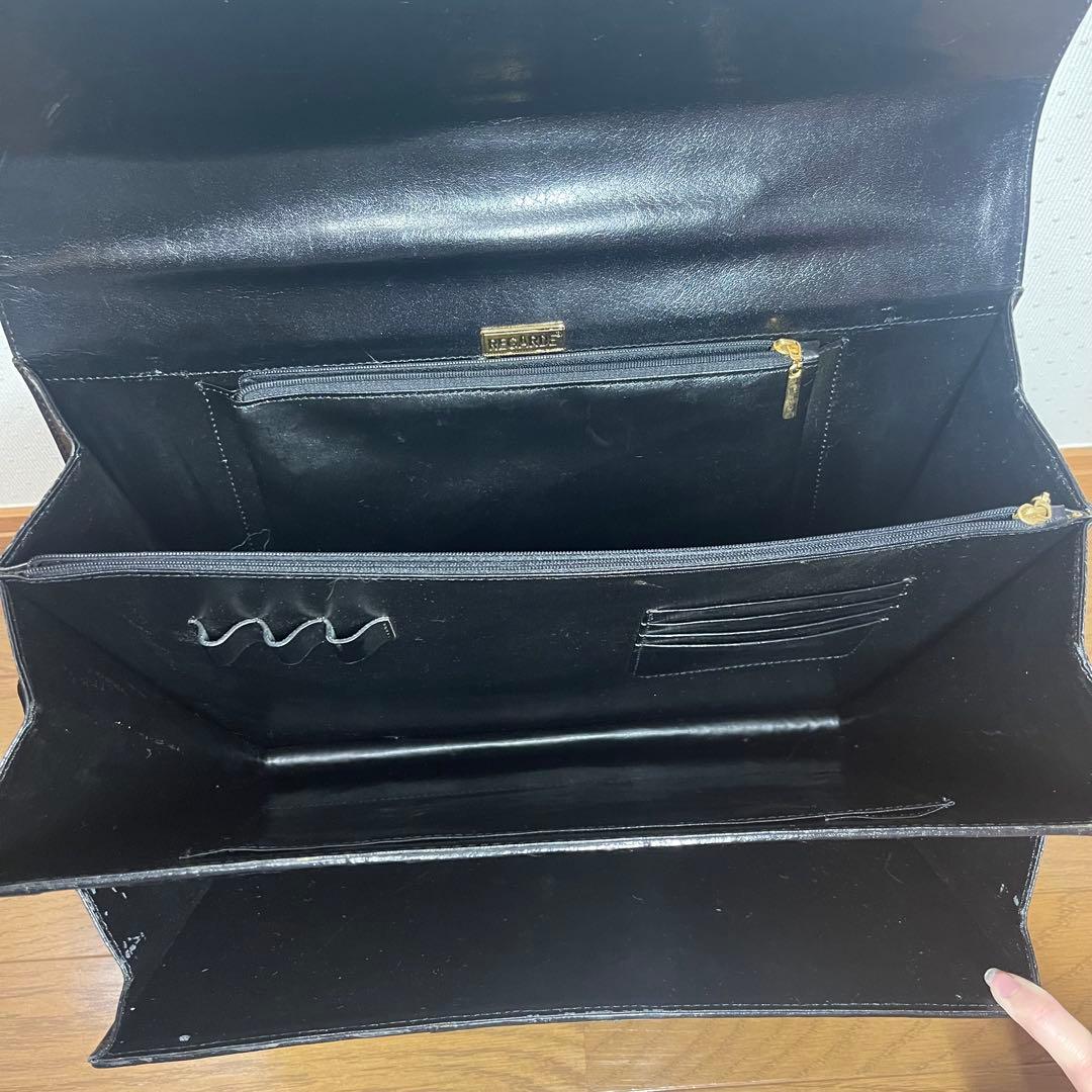 【激レア 本革】美品　REGARDE レガルデ ビジネスバッグ ダイヤル式