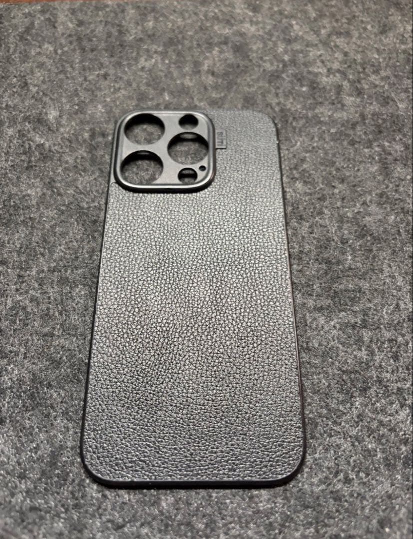 SUTI PhoneBack iPhone15Pro用 ブラックレザー