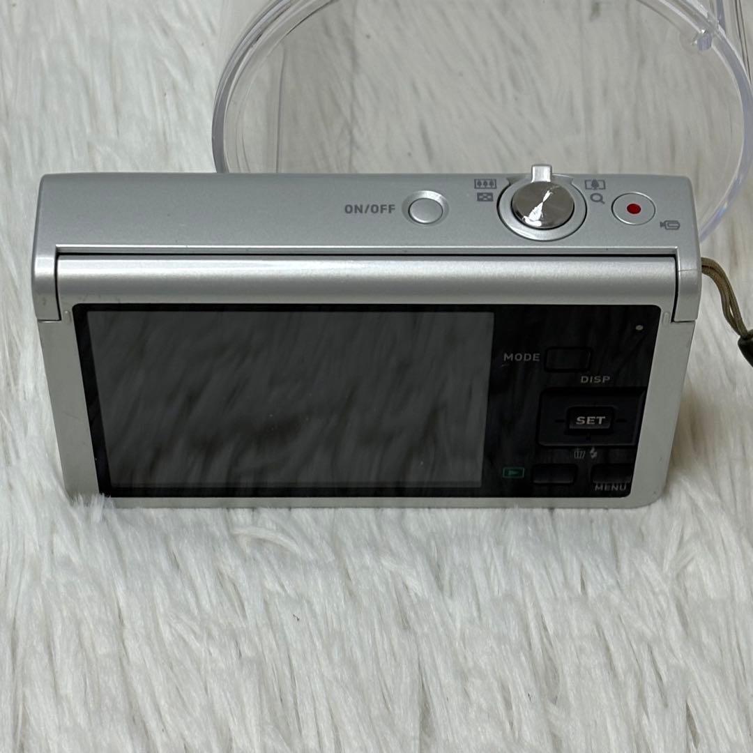 CASIO カメラ　エクシリム　EX-ZR50 ホワイト コンデジ　ジャンク