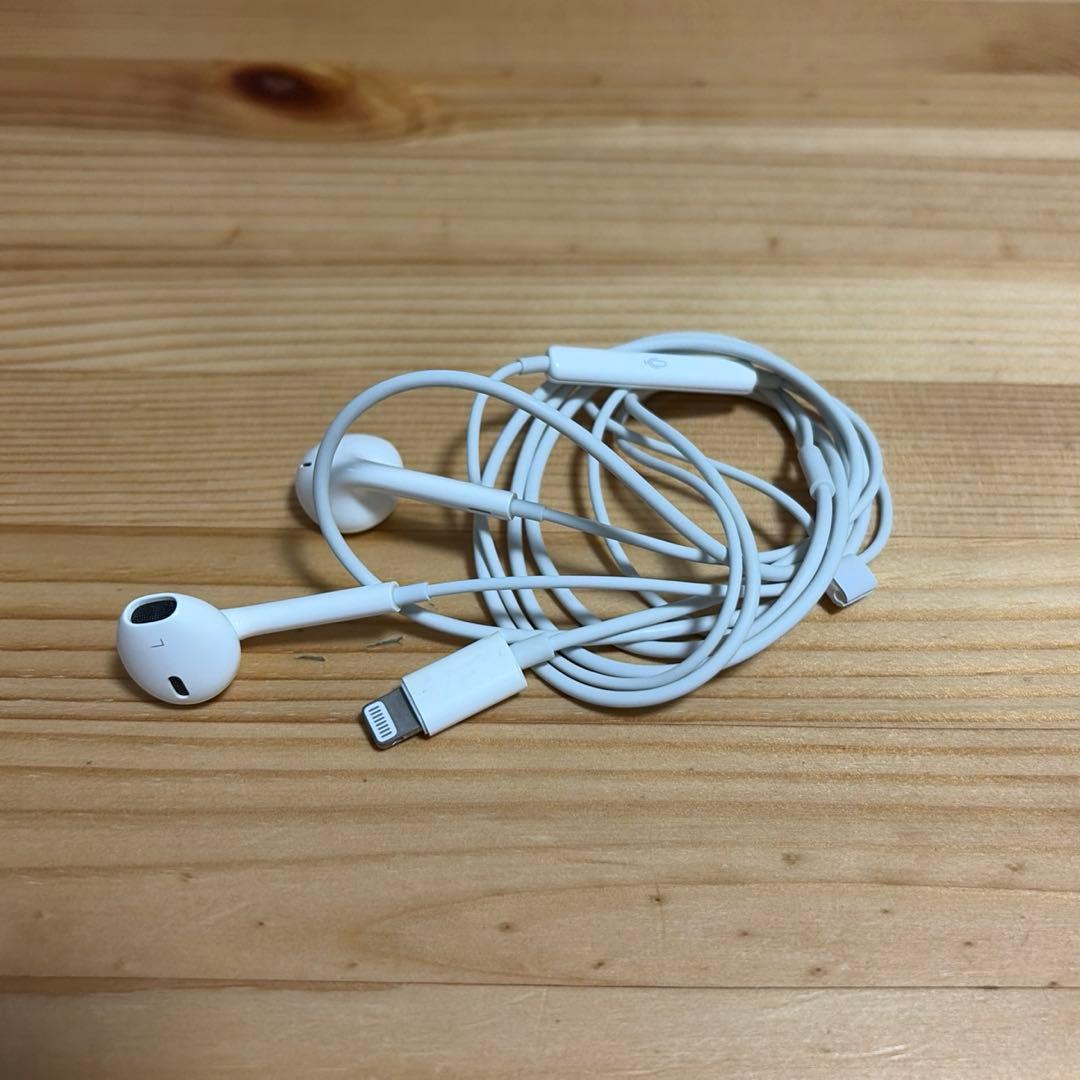 【使用感少】Apple iPhone 11 Pro シルバー 本体　64GB