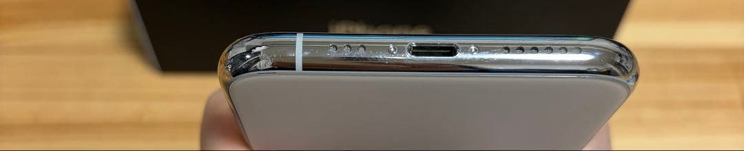 【使用感少】Apple iPhone 11 Pro シルバー 本体　64GB