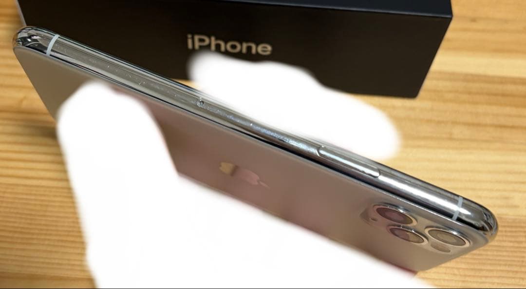 【使用感少】Apple iPhone 11 Pro シルバー 本体　64GB