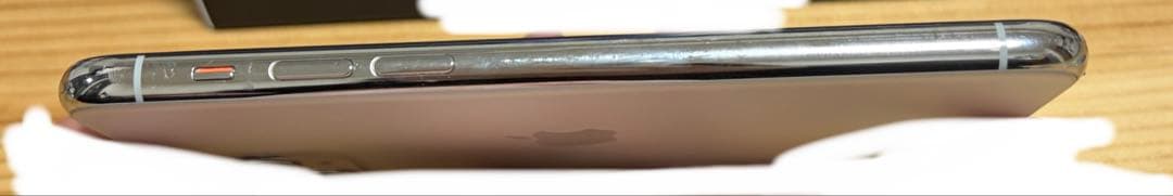 【使用感少】Apple iPhone 11 Pro シルバー 本体　64GB