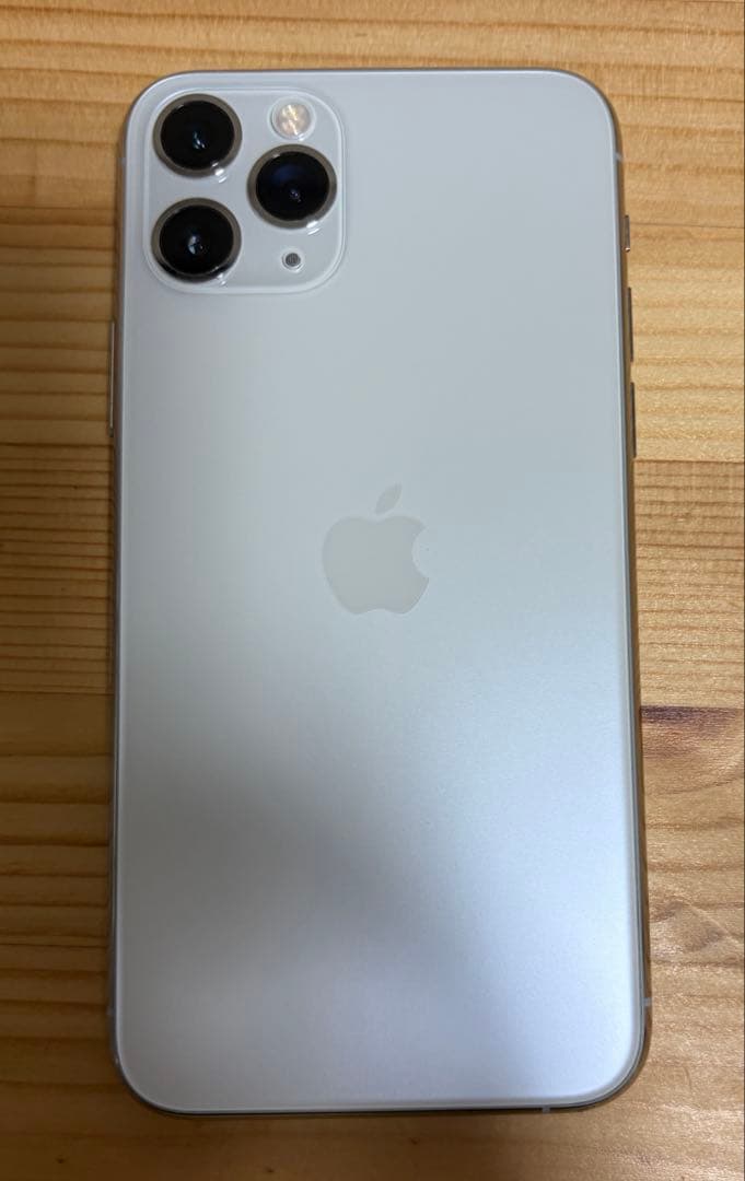 【使用感少】Apple iPhone 11 Pro シルバー 本体　64GB