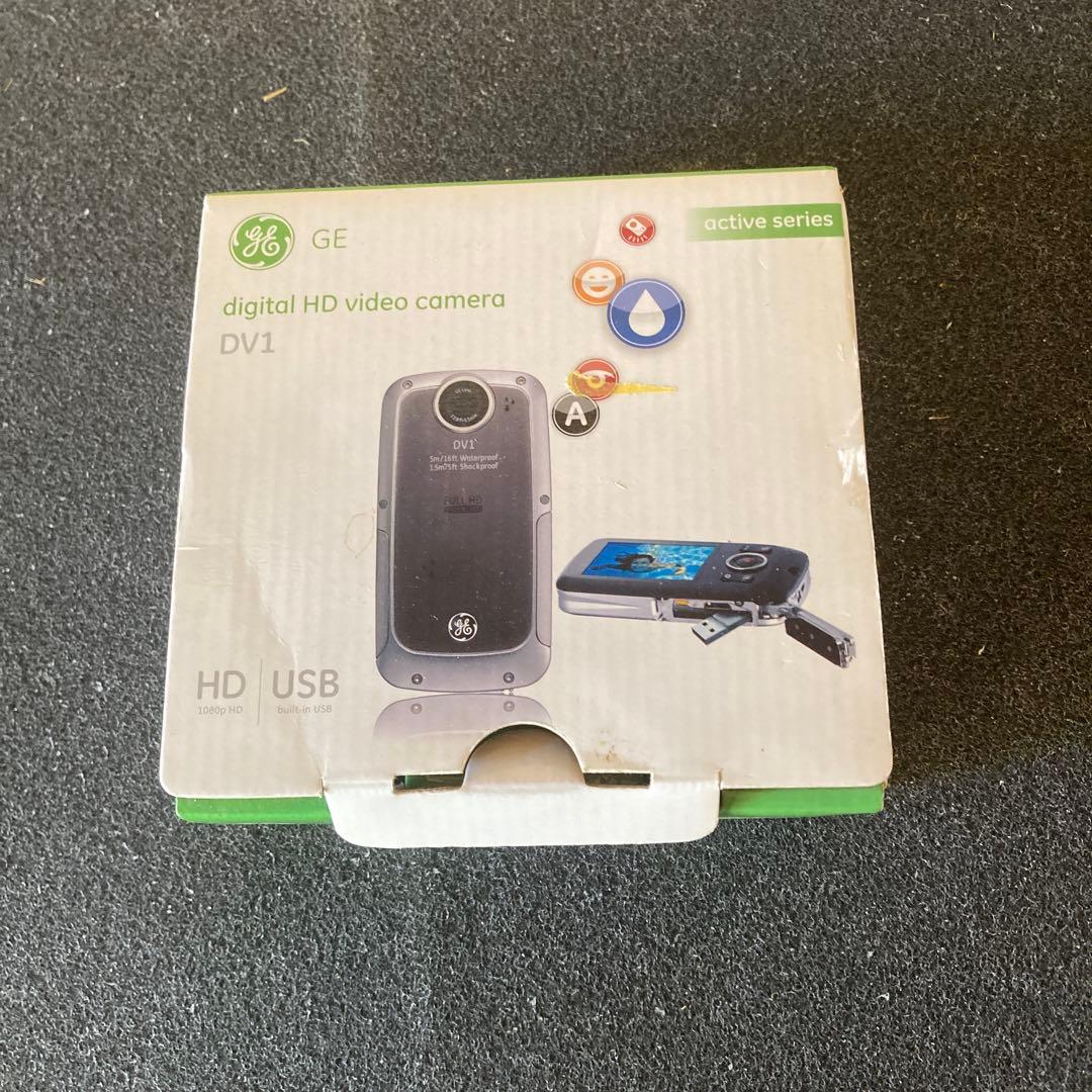 GE DV1 ビデオカメラ 本体 充電器付き