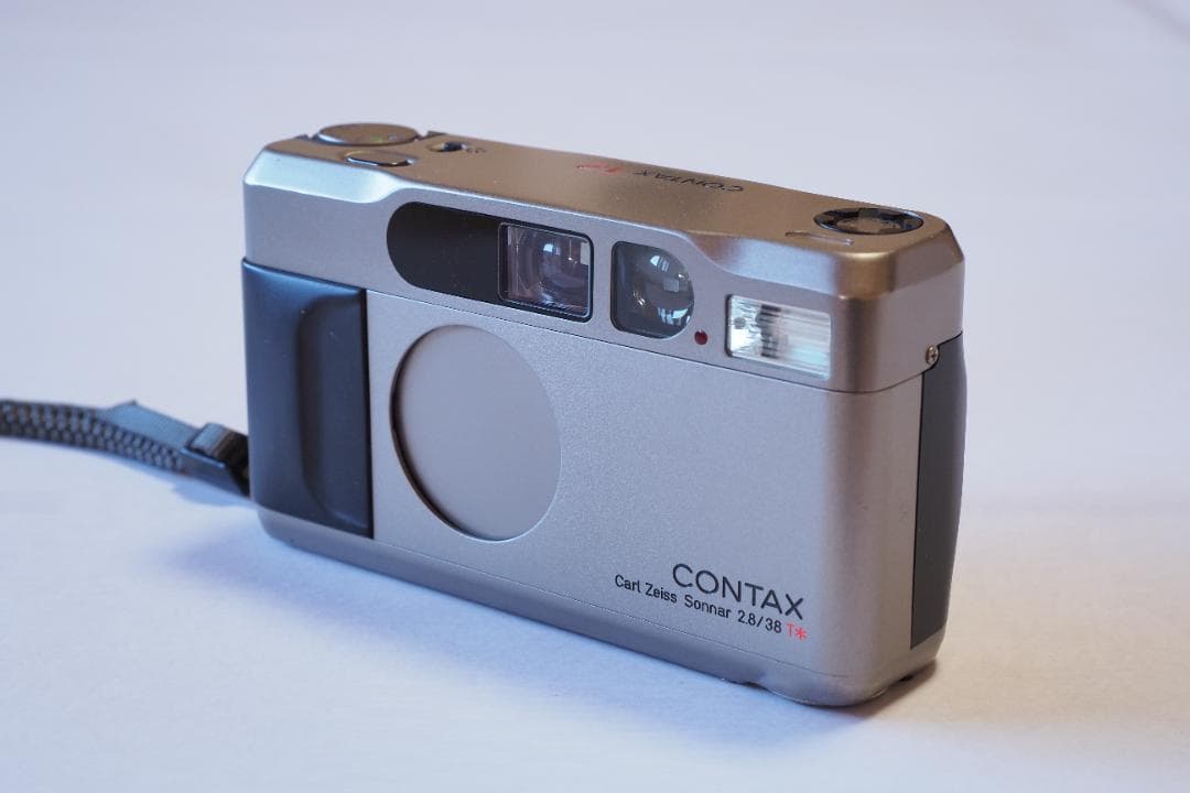 高級コンパクトカメラ（レンズ一体型・AFカメラ） CONTAX T2