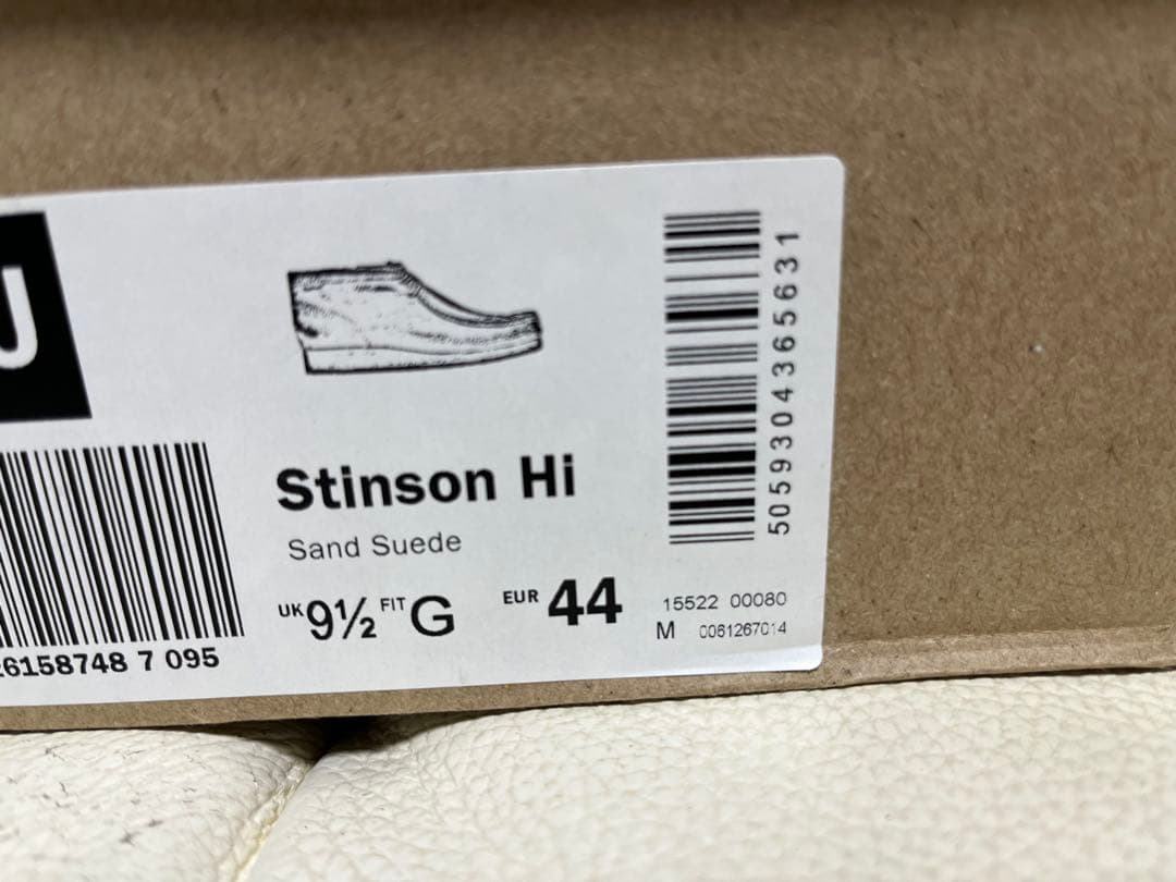 Clarks collection ワラビーブーツ ベージュスエード UK9.5