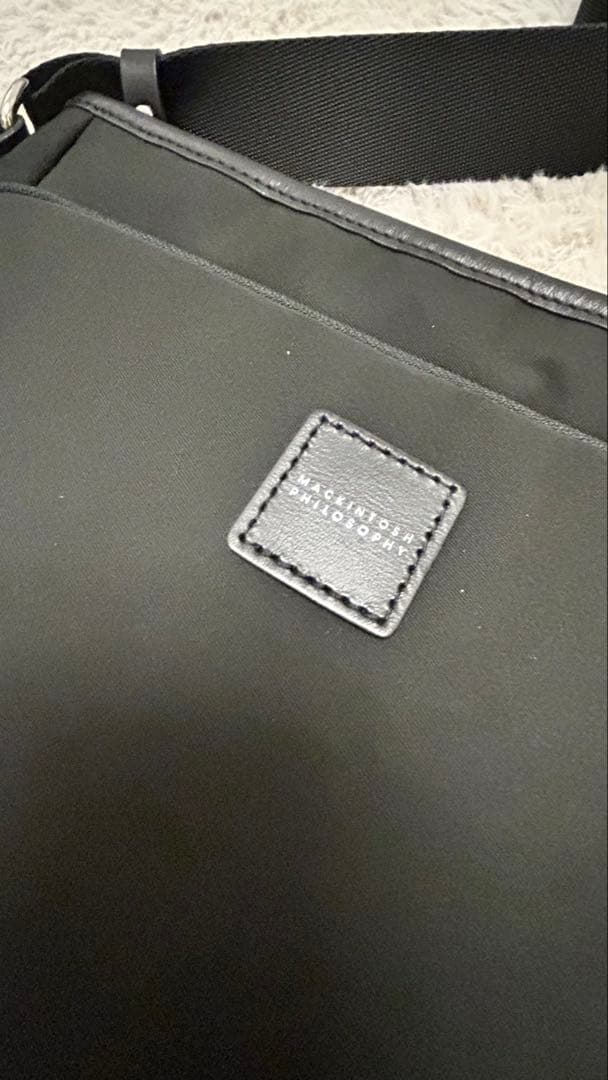 未使用品MACKINTOSH PHILOSOPHYブラック　ショルダー通勤バック