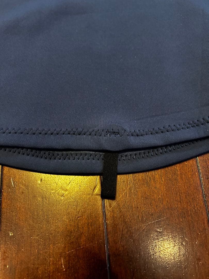 専用◆クイックシルバー タッパー Lサイズ