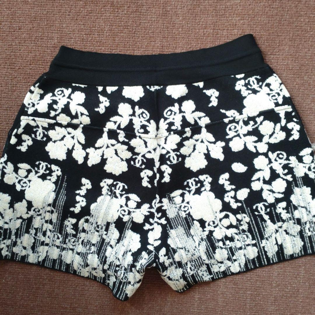 I／CHANEL 花柄ショートパンツ 36