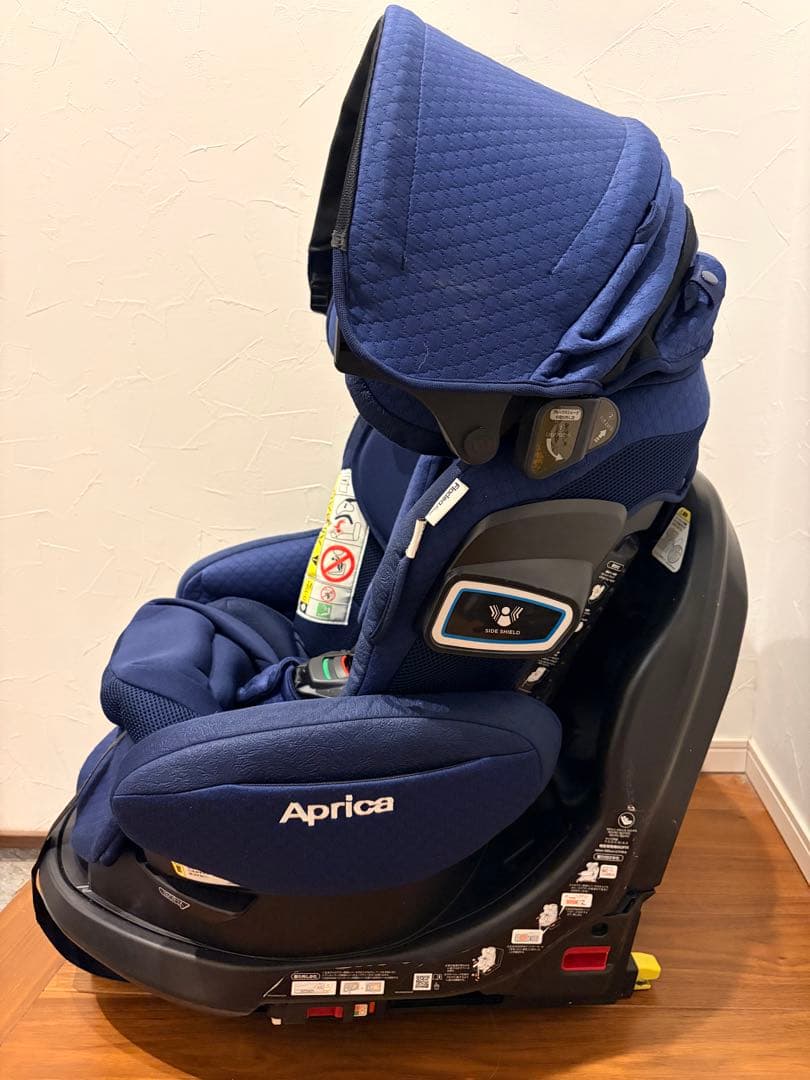 アップリカ フラディアグロウ ISOFIX 360° セーフティー プレミアム