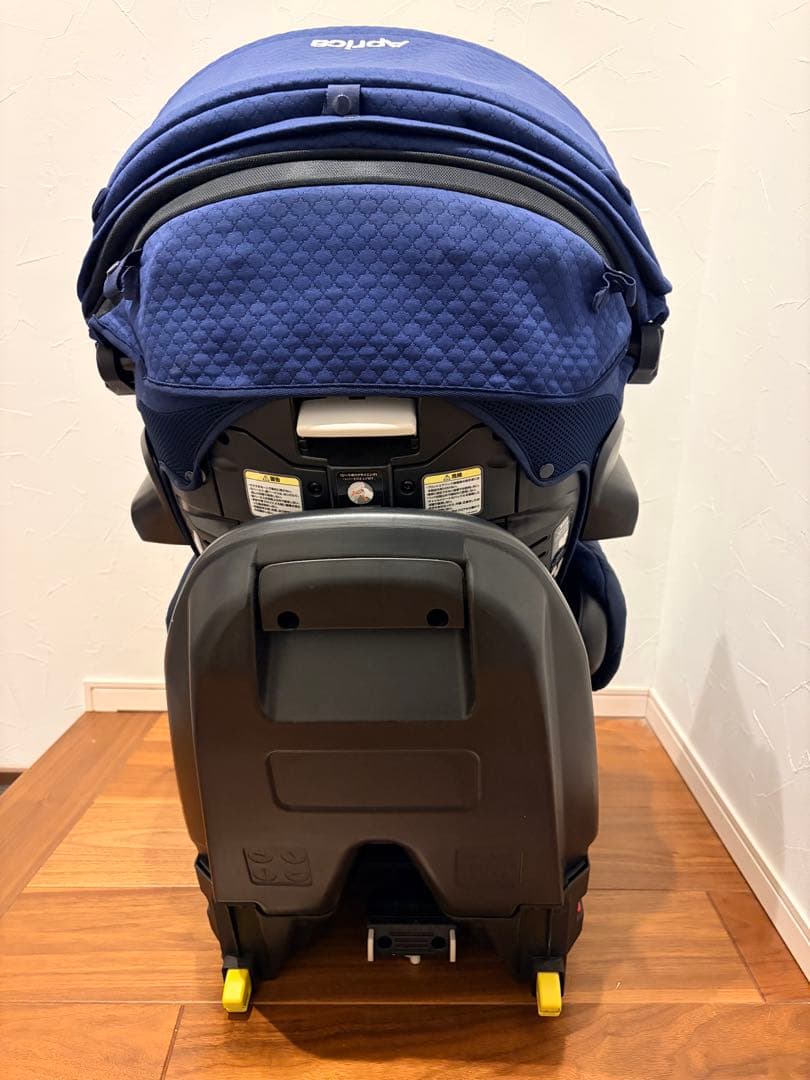 アップリカ フラディアグロウ ISOFIX 360° セーフティー プレミアム