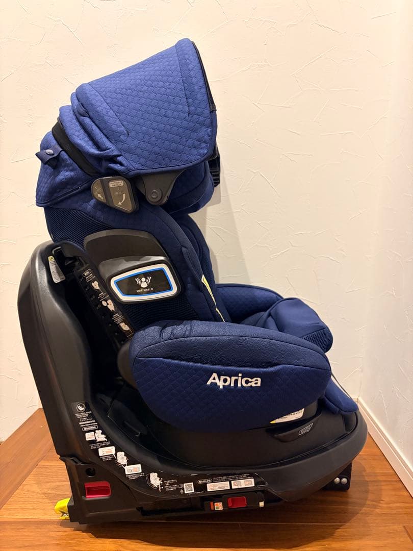 アップリカ フラディアグロウ ISOFIX 360° セーフティー プレミアム