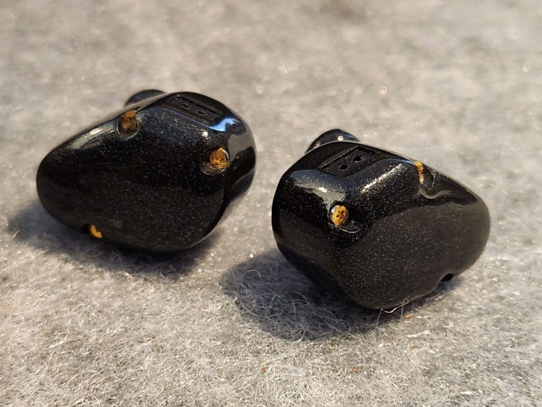 イヤホン Noble Audio Kaiser10 Black sparkle