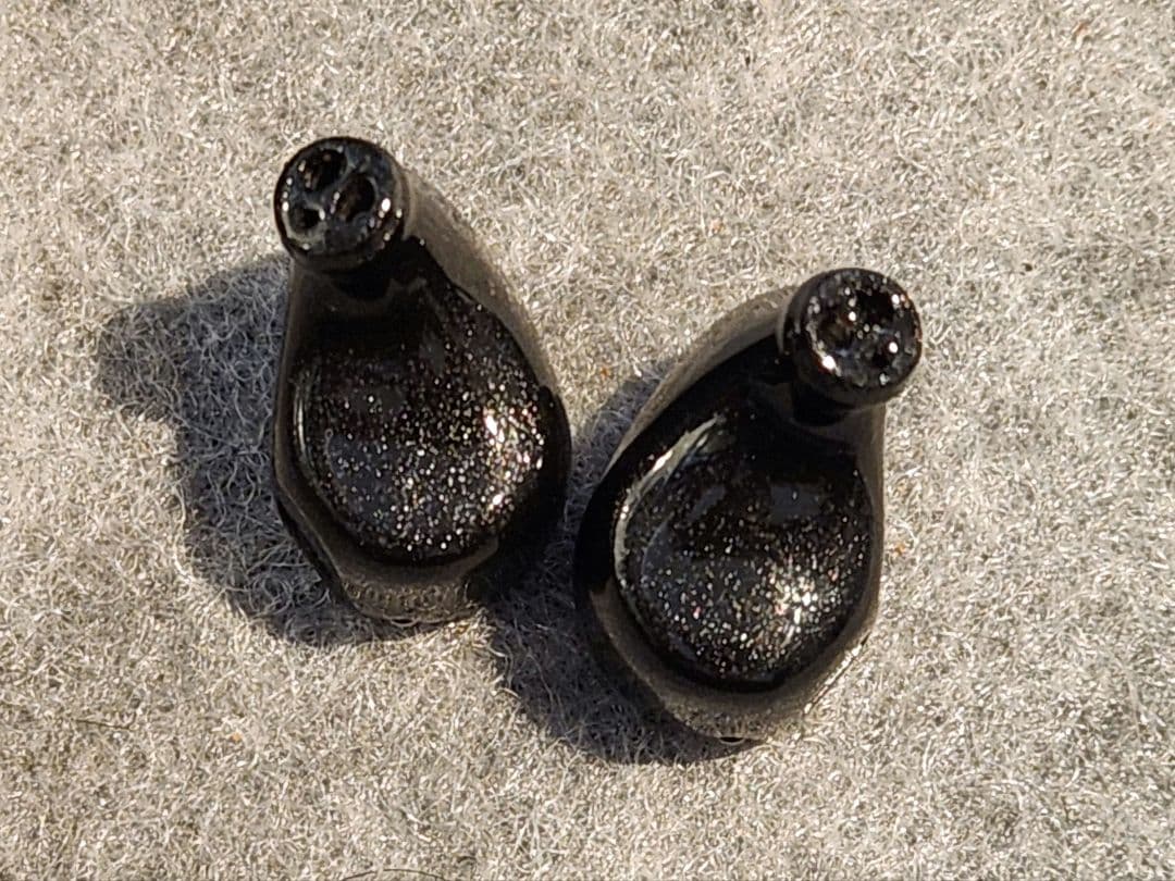 イヤホン Noble Audio Kaiser10 Black sparkle