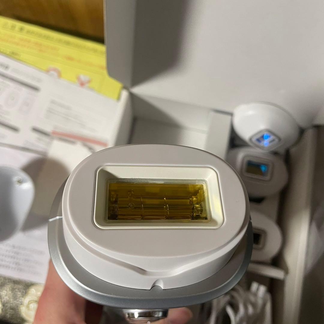 YA-MAN 家庭用光美容器 レイボーテヴィーナス STA-209L