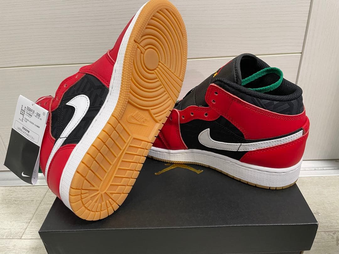 ⭐️新品未使用 ナイキ⭐️ NIKE AIRJORDAN 1 MID SE …