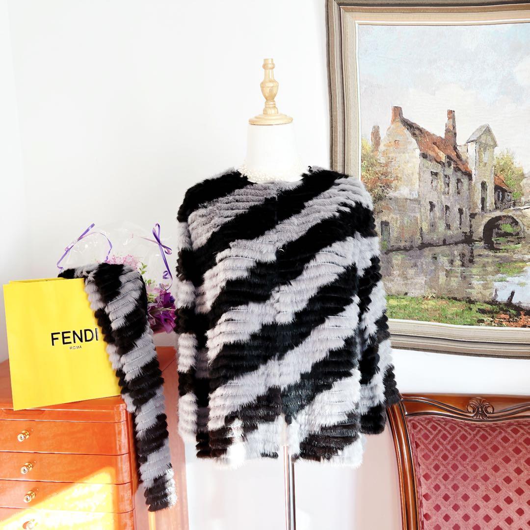 未使用　FENDIフェンディ マフラー付　総ミンク　コート　ブラック ブルゾン