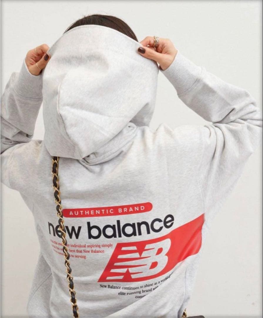 ニューバランス スウェットフーディー