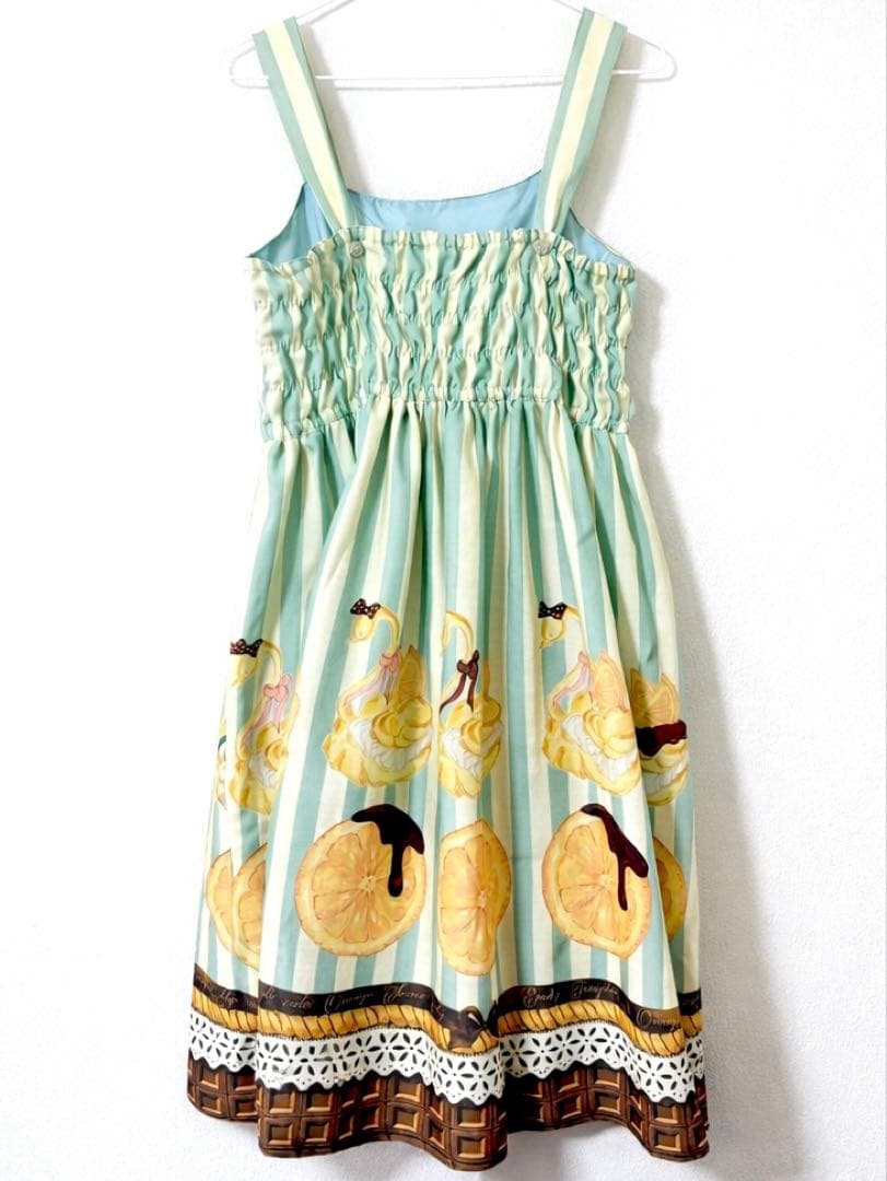 t*中様 【新品】エミリーテンプルキュート スワンシュー柄 ジャンパースカート