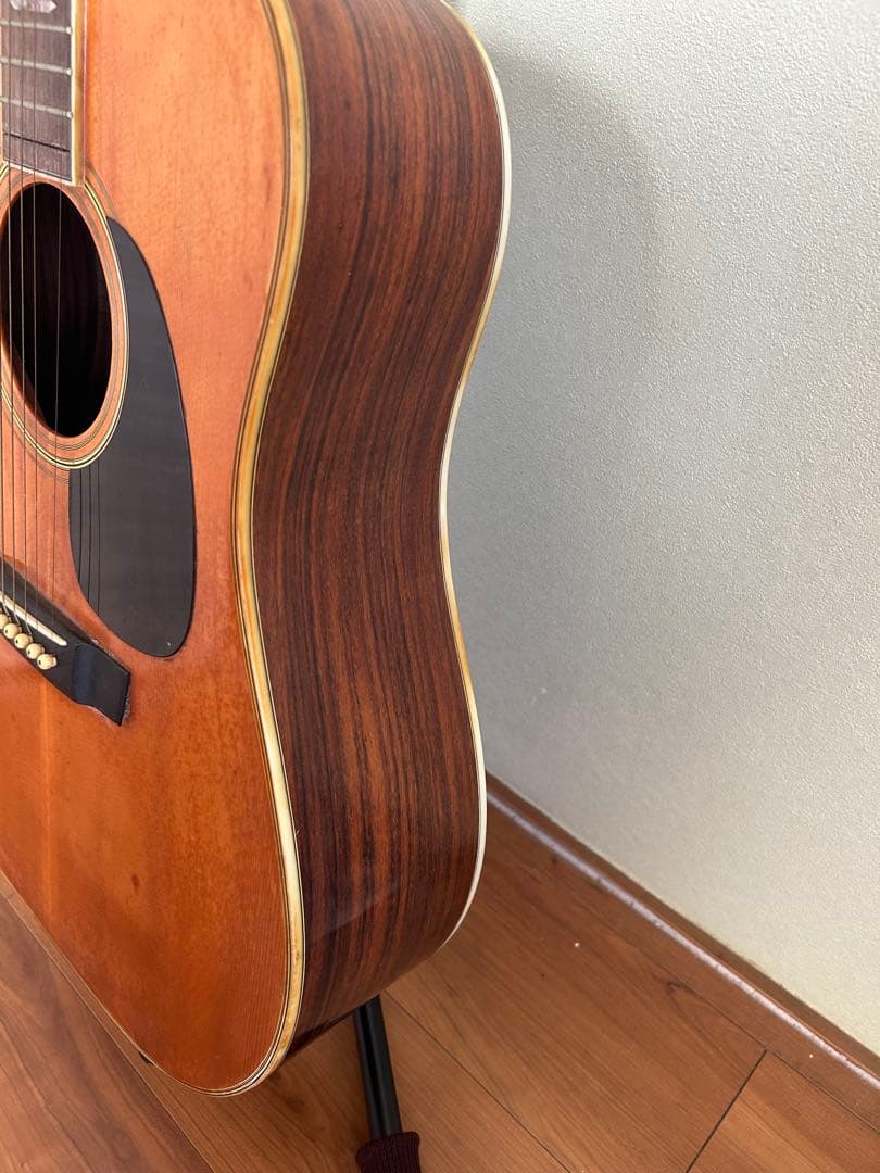 アコースティックギター　Martin EST1833 送料込み