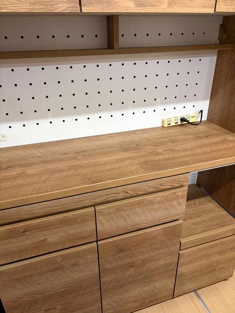 【美品】LOWYA食器棚 幅120 (直接の場合4万円)