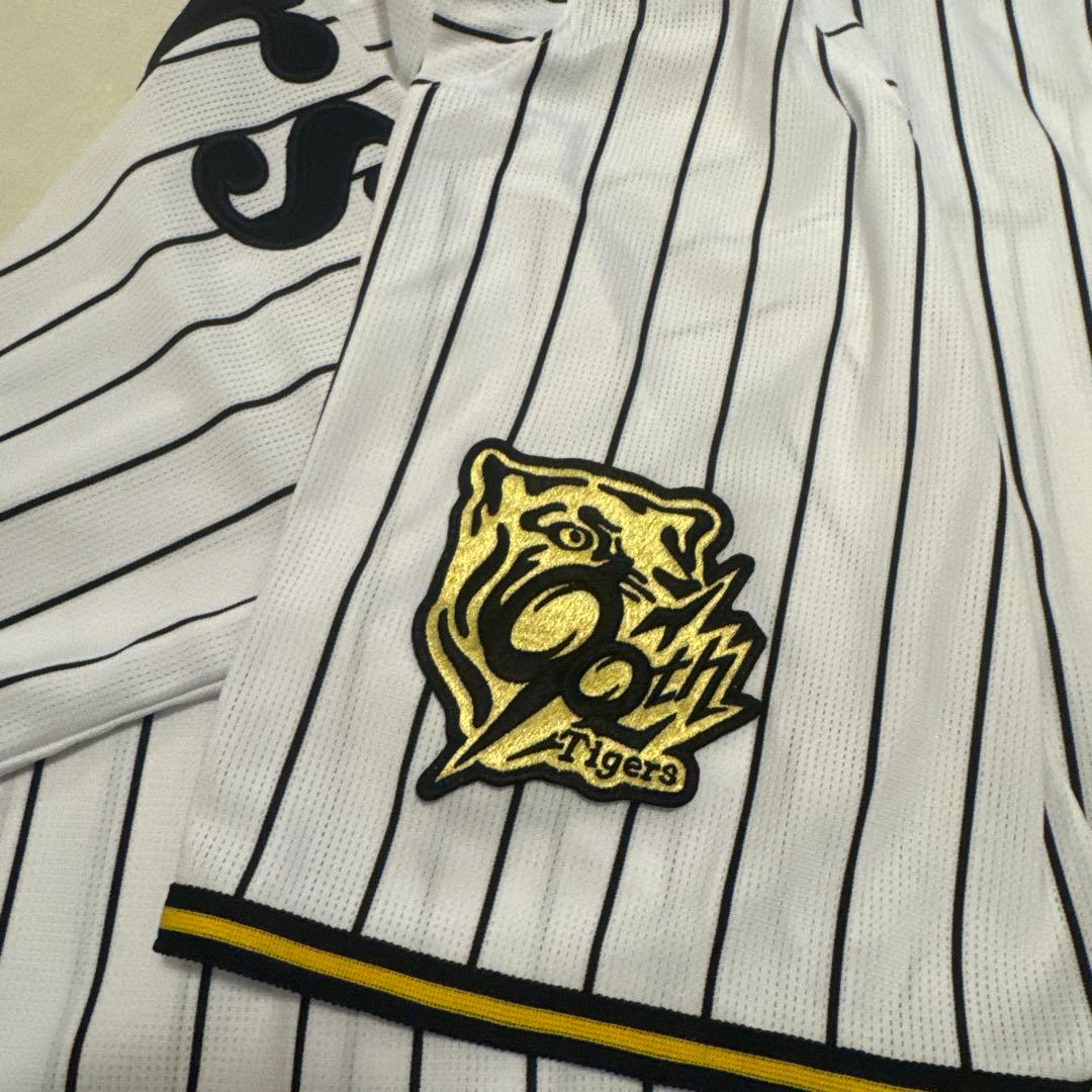 佐藤輝明　阪神タイガースレプリカユニホーム8番　90周年ロゴ入り　Lサイズ