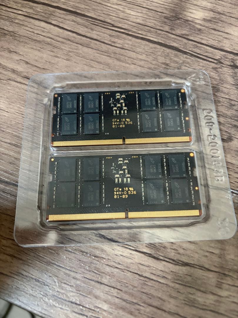 【最終値下】Crucial DDR5 ノートPC用メモリ 64GB 32GBx2