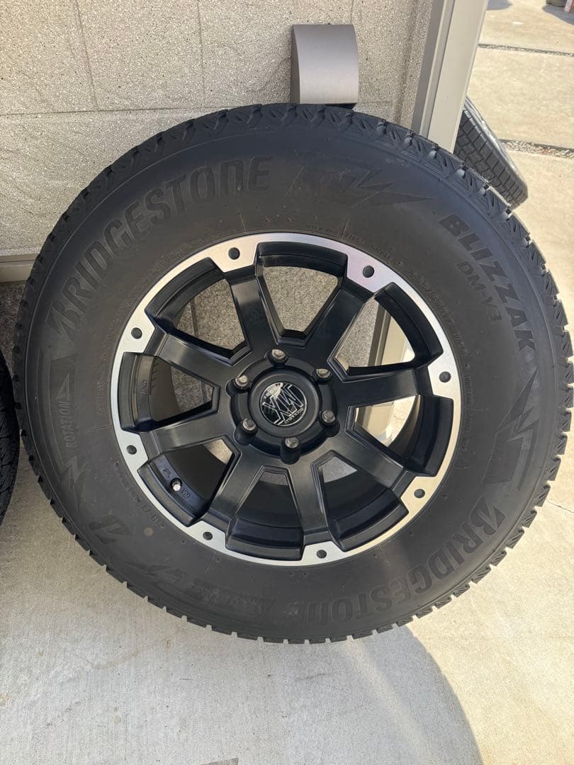 スタッドレスタイヤホイール　タイヤチェーン　265 65 17 ※引き取り専用