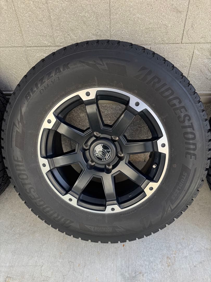 スタッドレスタイヤホイール　タイヤチェーン　265 65 17 ※引き取り専用