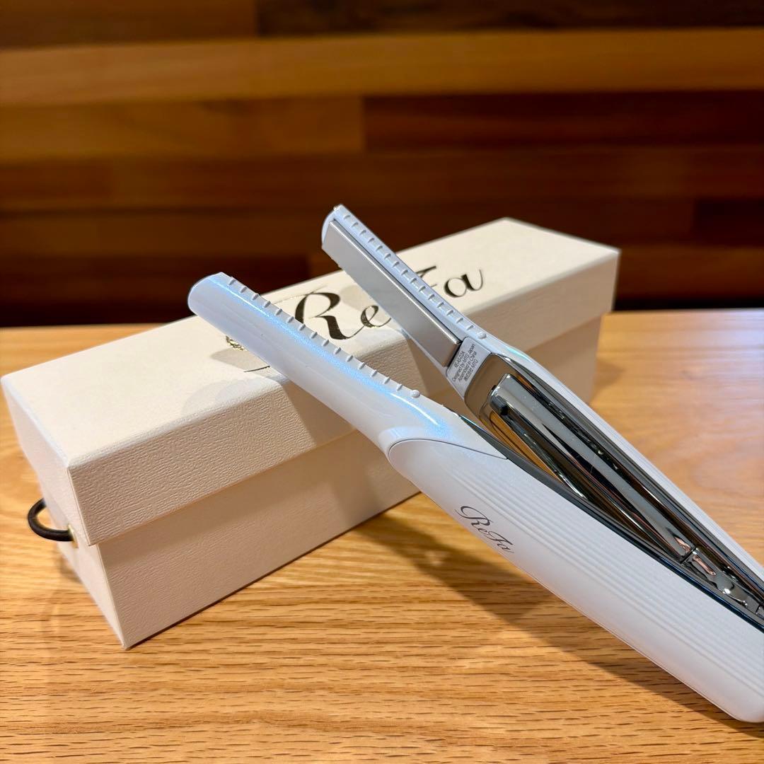 【極美品】リファ フィンガーアイロン ST ホワイト（公式オンライン購入品）
