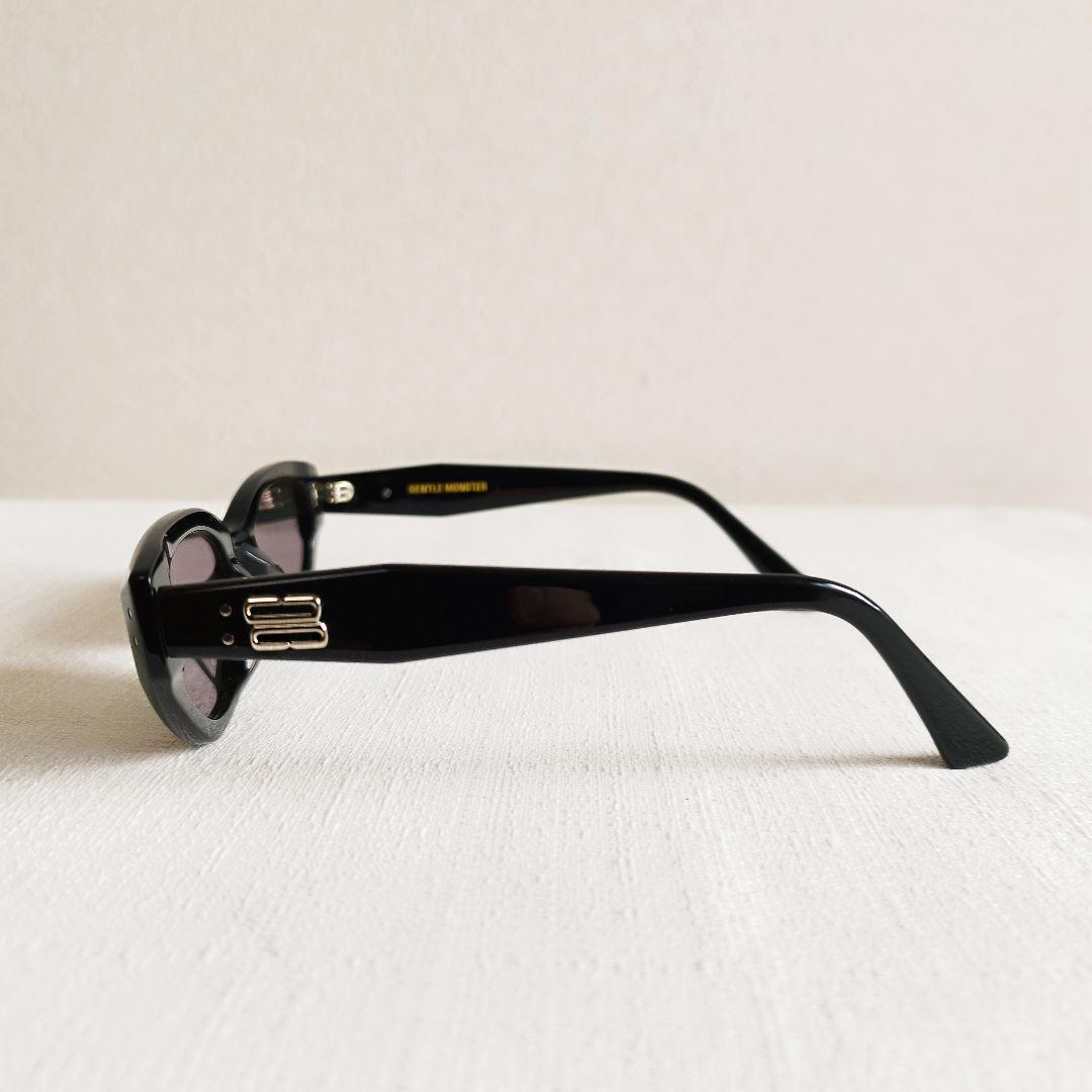 良品✨ジェントルモンスター　サングラス　ROCOCO01　ブラック　セルフレーム