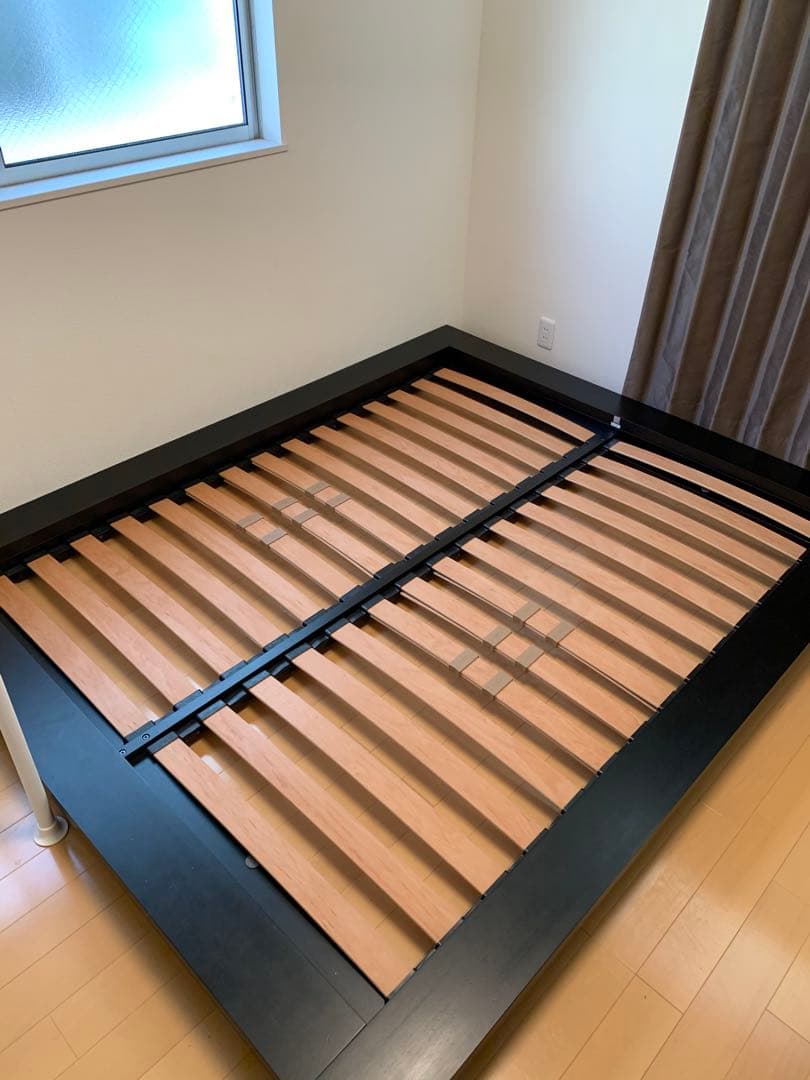 Cassina カッシーナ　クイーンサイズベッド　タム