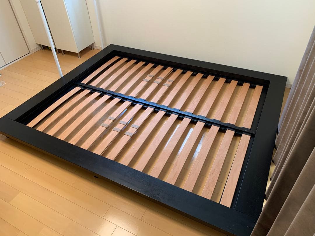 Cassina カッシーナ　クイーンサイズベッド　タム