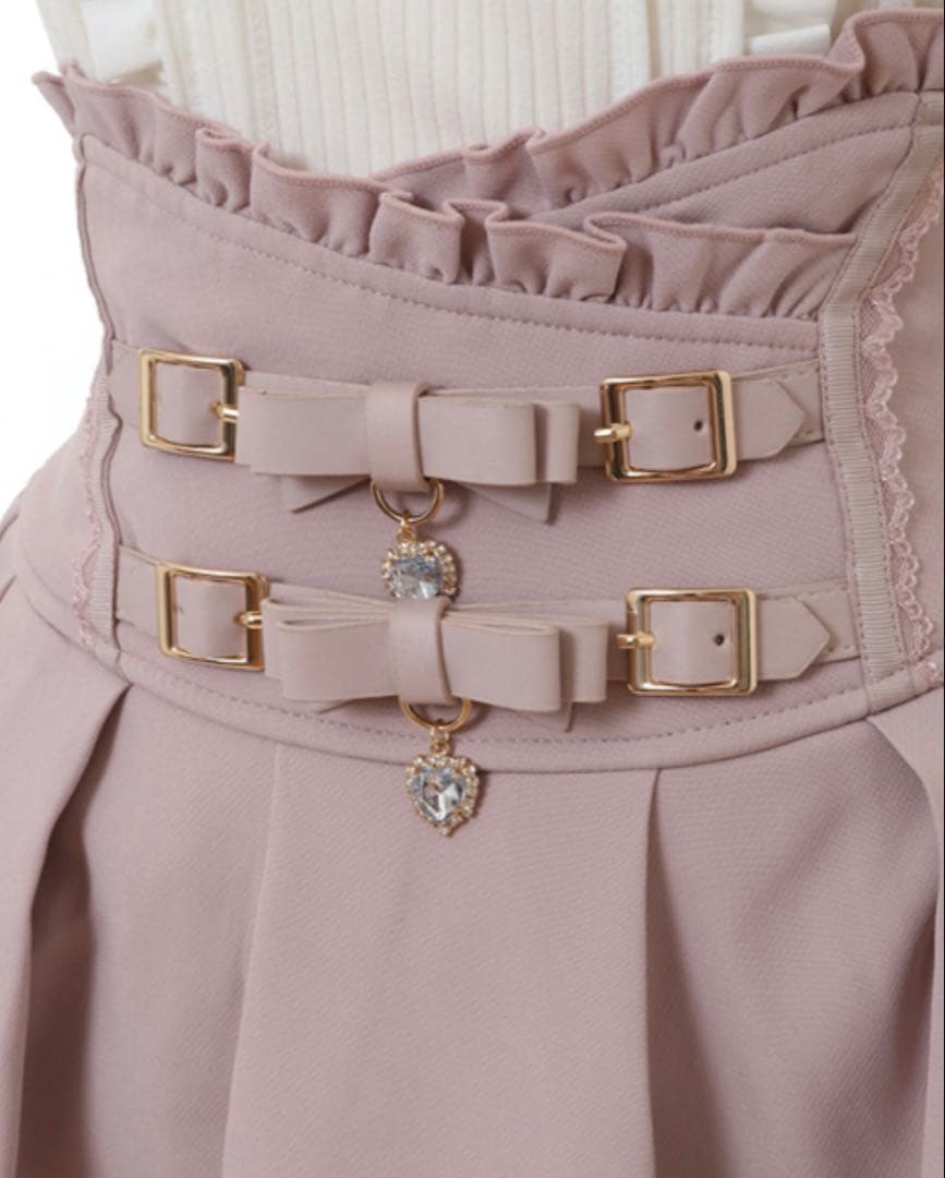 【新品未使用】リズリサ 2連リボンベルトスカパンM ピンク:(110)