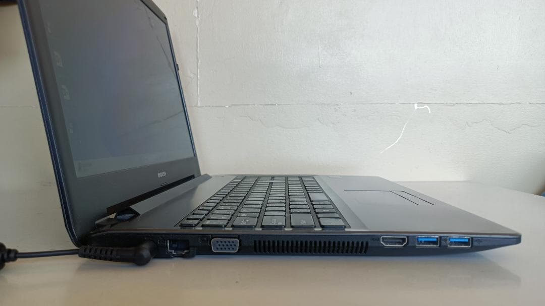 ⭐️ノートパソコンmouse 第六世代Core i3 SSD256G メモリ8G