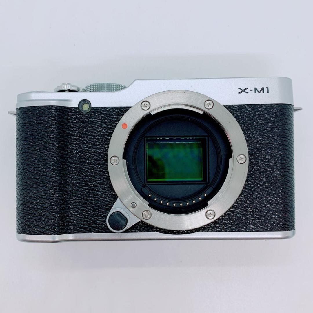 カメラ　FUJIFILM フジフィルム　ミラーレス　一眼　X-M1 M347